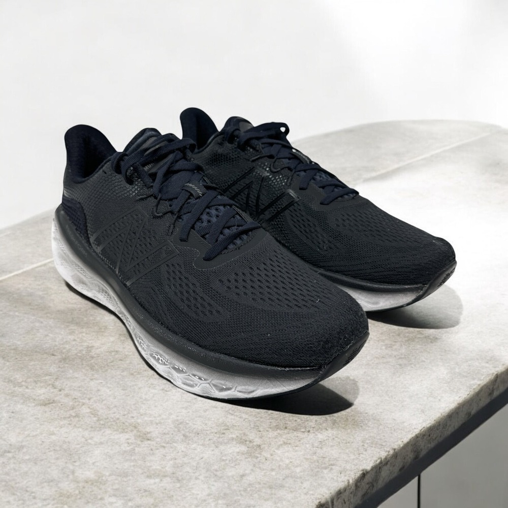 New Balance Fresh Foam More v3 Mens 11.5 Black Running Shoes MMORBL3 Cushioned